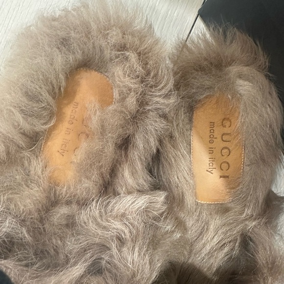 Gucci Princetown black Suede Fur Loafers Size 9 - Picture 2 of 4